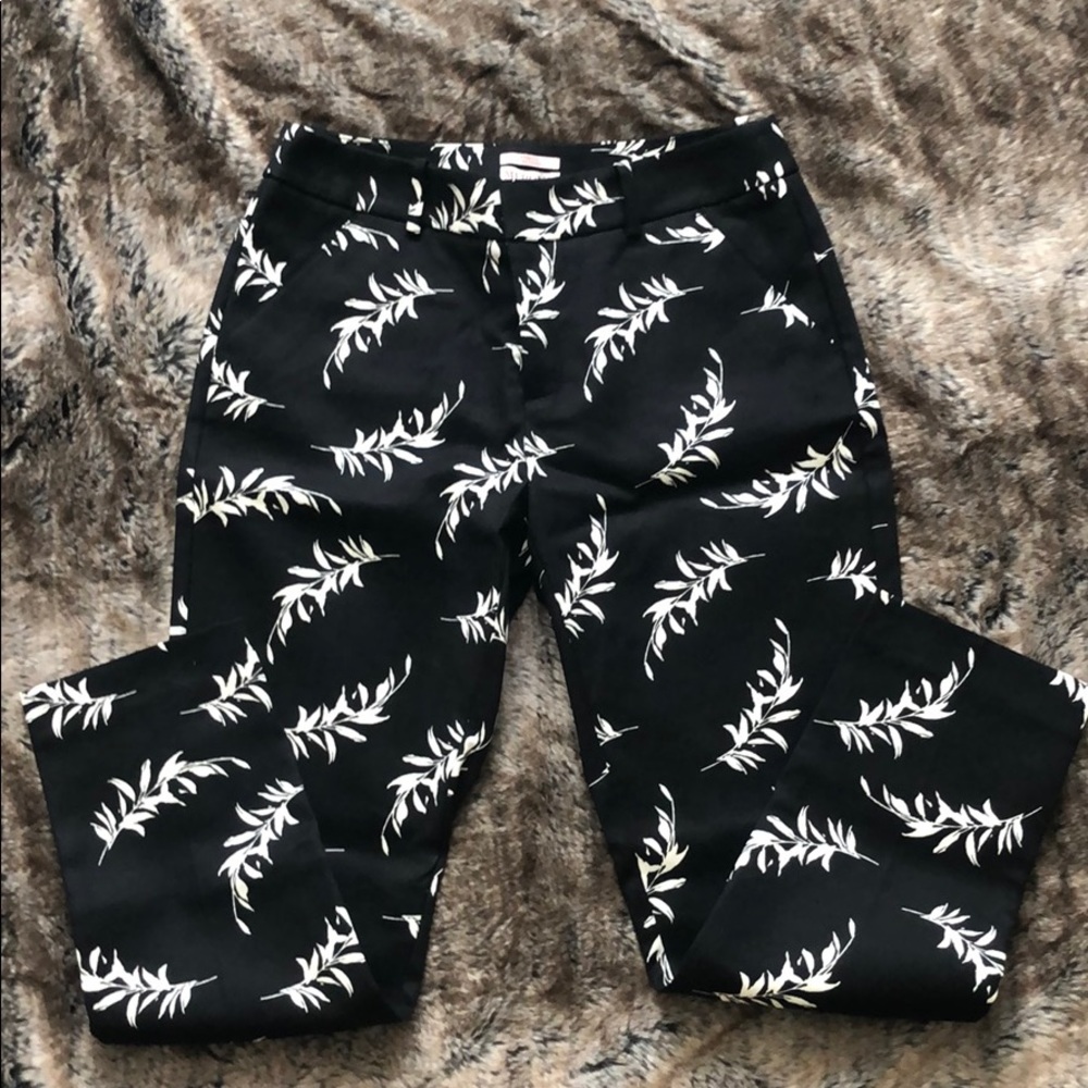 Woman ankle high trouser